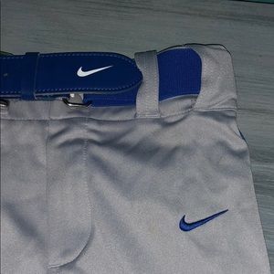 BOYS SIZE M NIKE BASEBALL PANT w/ BELT!!! ⚾️
